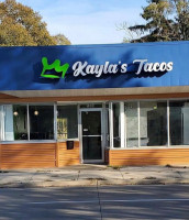 Kayla’s Tacos food