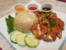 Srisiamchai Thai food