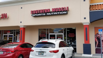 Southern Muscle Sports Nutrition outside