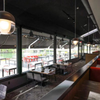 Osprey Restaurant Bar inside