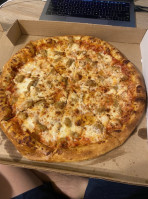 Pop's Pizza food