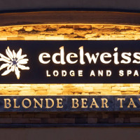 The Blonde Bear Tavern food