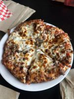 Lansky's Pizza, Pasta, Philly Steaks food