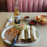Poncho's Mexican food