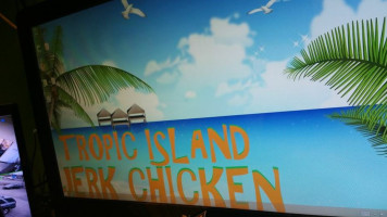 Tropic Island Jerk Chicken inside