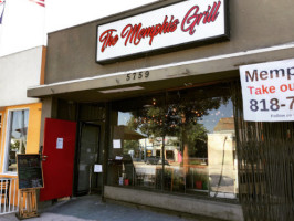 The Memphis Grill outside