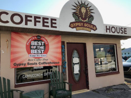 Gypsy Souls Coffeehouse outside