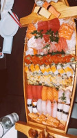 Nizi Sushi food