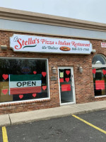 Stella's Pizza Italian food