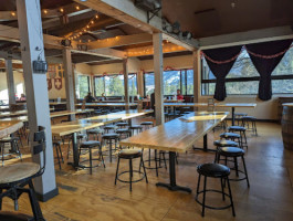 The Eatery At Mammoth Brewing Company food