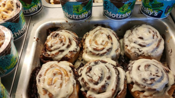 Cinnabon food