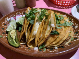 Estilo Jalesco Mexican food