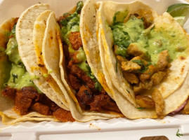 Tacos El Tri food