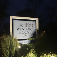 Winsor House Inn food