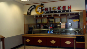 Lahaina Chicken Company inside