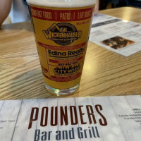 Pounder's And Grill food