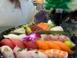 Izu-sushi inside