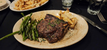 Prime Steak House And Piano food