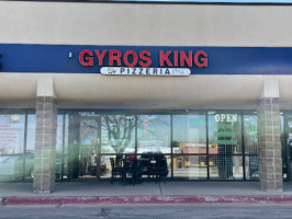 Gyros King outside