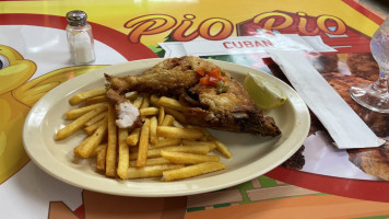 Pío Pío Cuban food