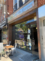 Brooklyn Bagel Coffee Company inside