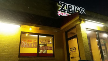 Zel's Roast Beef food