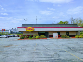 Denny's outside