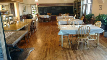 Old Schoolhouse Cafe inside