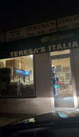 Teresa's Italian Deli food