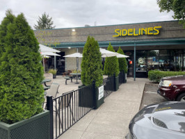 Sidelines Restaurant & Sports outside