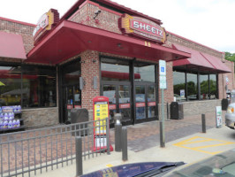 Sheetz outside