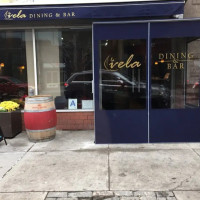 La Vela Dining Bar outside