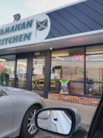 Jamaican Kitchen outside