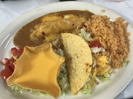 Rico’s Mexican Grill food