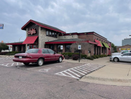 Chili's Grill Bar Sioux City outside