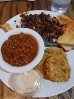Golden Rule Bbq Of Pell City food