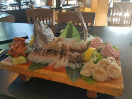 Jeju Sushi inside