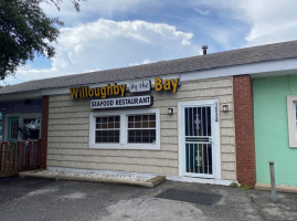 Willoughby By The Bay food