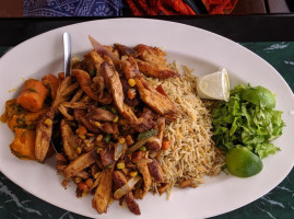 Luula Halal Somali Resturant food
