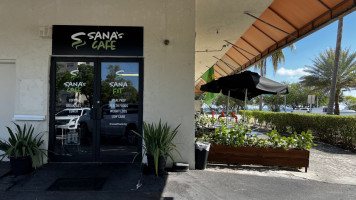 Sana's Cafe outside
