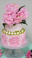 Pelmear's Cake Creations food