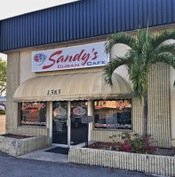 Sandys Cuban Cafe outside
