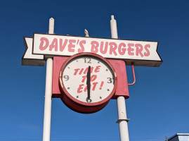 Dave's Burgers inside