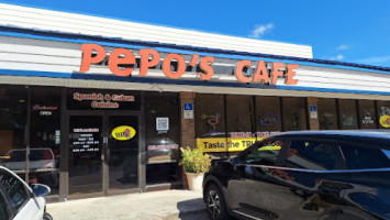 Pepo's Cafe Northdale Blvd outside