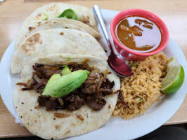 Taqueria De Jalisco food