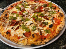 900 Degree Brick Oven Pizza food