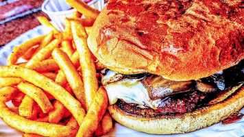 Buckeye Burgers food
