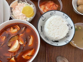 Chung Moo Korean food