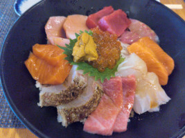 Hana Tratitional Japanese Csn food