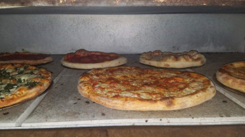 Martino's Pizzeria food